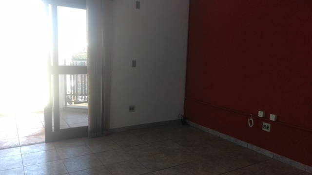 Sala Comercial à Aluguel no bairro Centro em Jaú imagem 0