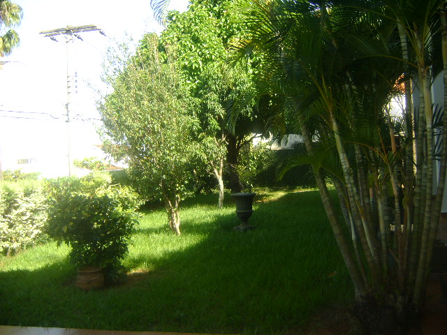 Casa à Venda no bairro Jardim Continental em Jaú imagem 2