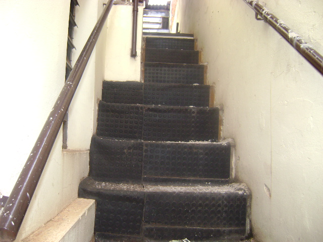 Sala Comercial à Aluguel no bairro Centro em Jaú imagem 1