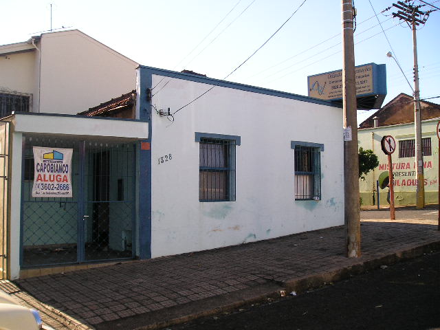 Casa à Aluguel no bairro Centro em Jaú imagem 1