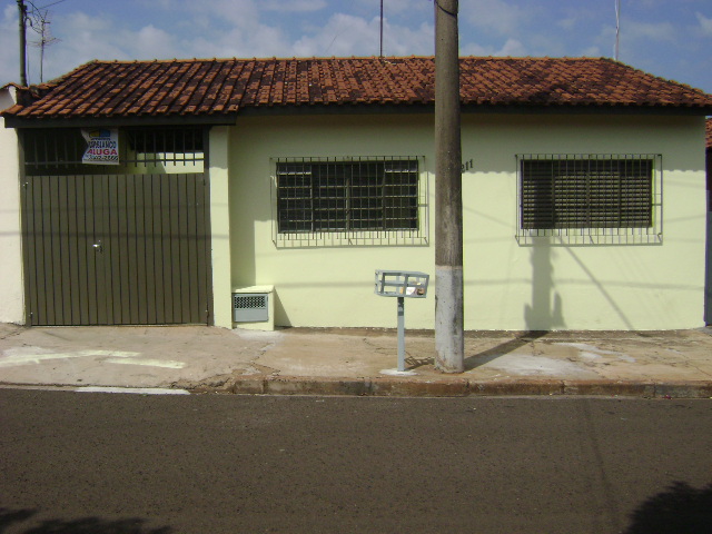Casa à Aluguel no bairro Vila Sampaio em Jaú imagem 0