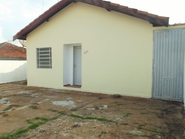 Casa à Aluguel no bairro Jardim Jorge Atalla em Jaú imagem 1