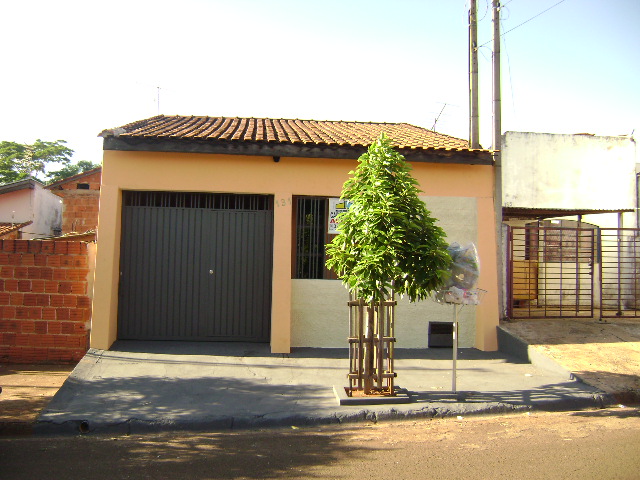 Casa à Aluguel no bairro Jardim Sanzovo em Jaú imagem 0