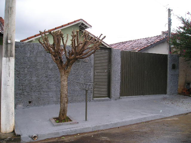 Casa à Aluguel no bairro Jardim dos Comerciários em Jaú imagem 1