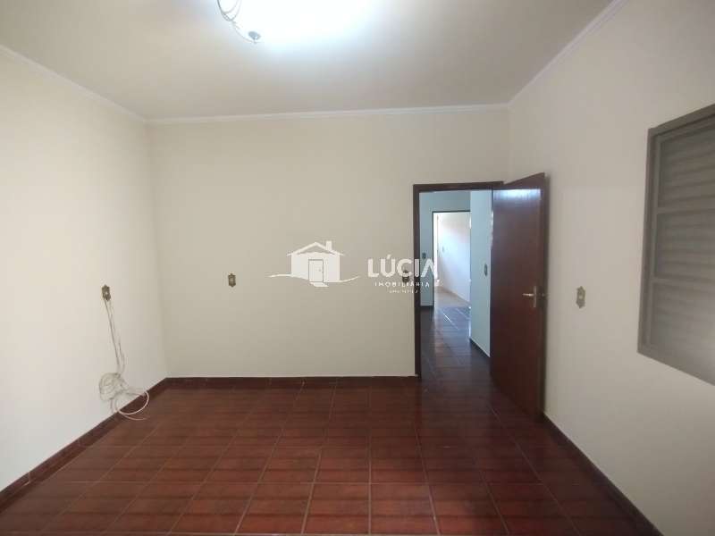 Casa à Aluguel no bairro Jardim Sanzovo em Jaú imagem 6