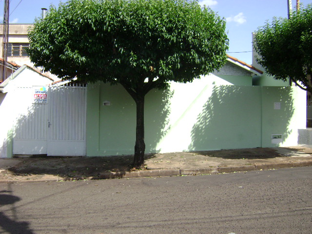 Casa à Aluguel no bairro Jardim São Caetano em Jaú imagem 0