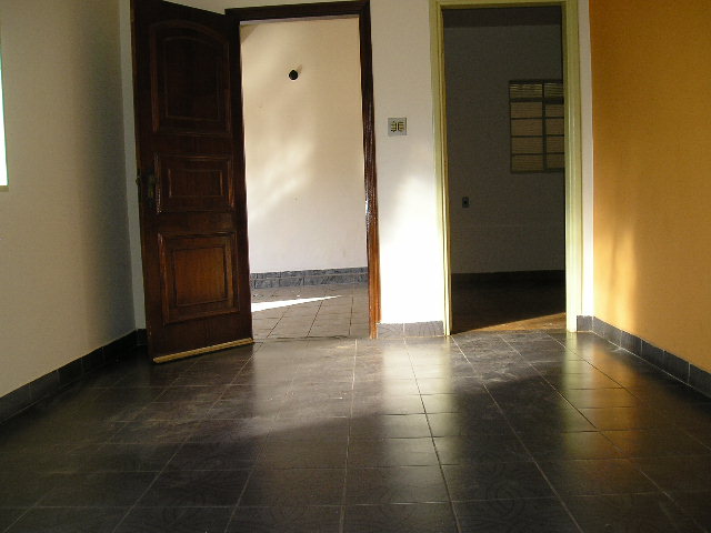 Casa à Aluguel no bairro Jardim Itamaraty em Jaú imagem 4