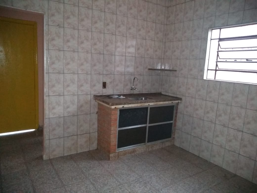 Casa à Aluguel no bairro Centro em Jaú imagem 0