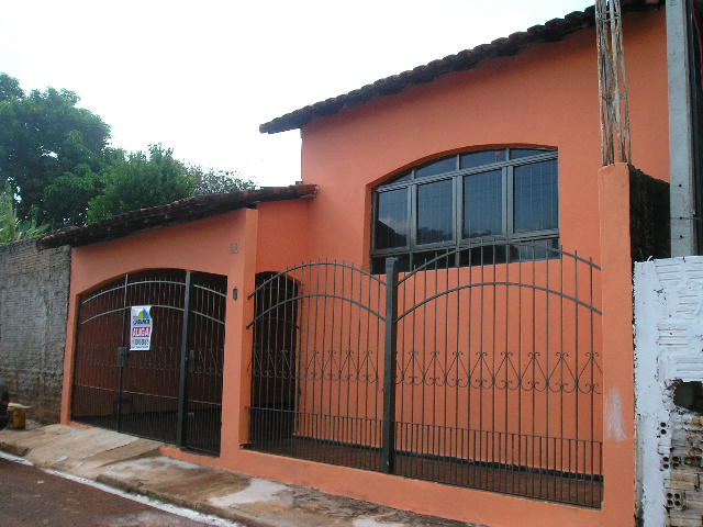 Casa à Aluguel no bairro Vila Ivan em Jaú imagem 1