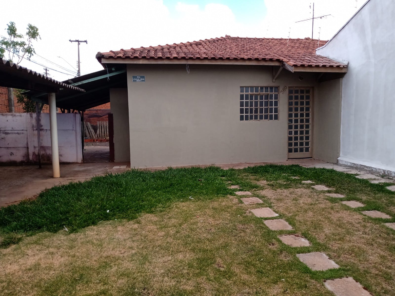 Casa à Aluguel no bairro Jardim Olímpia em Jaú imagem 1