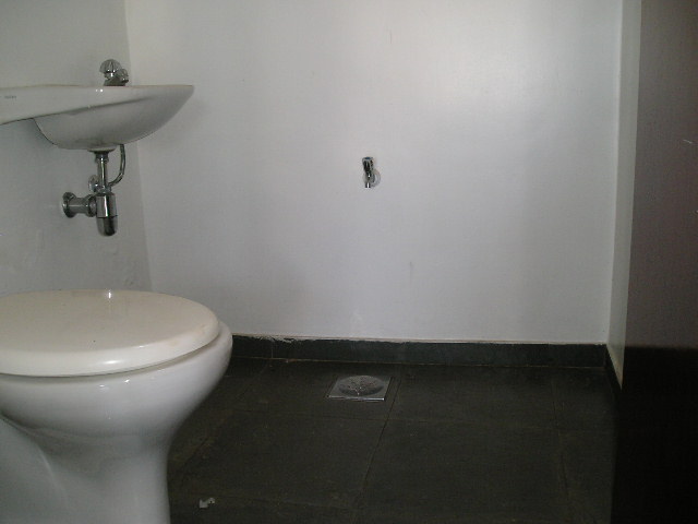 Sala Comercial à Aluguel no bairro Centro em Jaú imagem 5