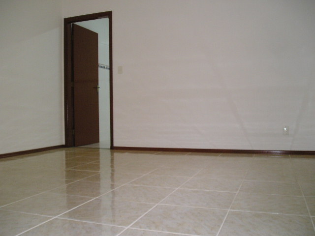 Casa à Aluguel no bairro Vila Falcão em Jaú imagem 2
