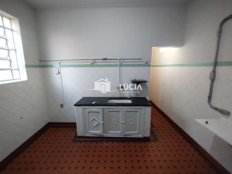 Casa à Aluguel no bairro Centro em Jaú imagem 6