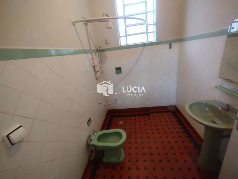 Casa à Aluguel no bairro Centro em Jaú imagem 8