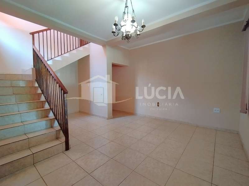 Casa à Aluguel no bairro Vila Netinho em Jaú imagem 2