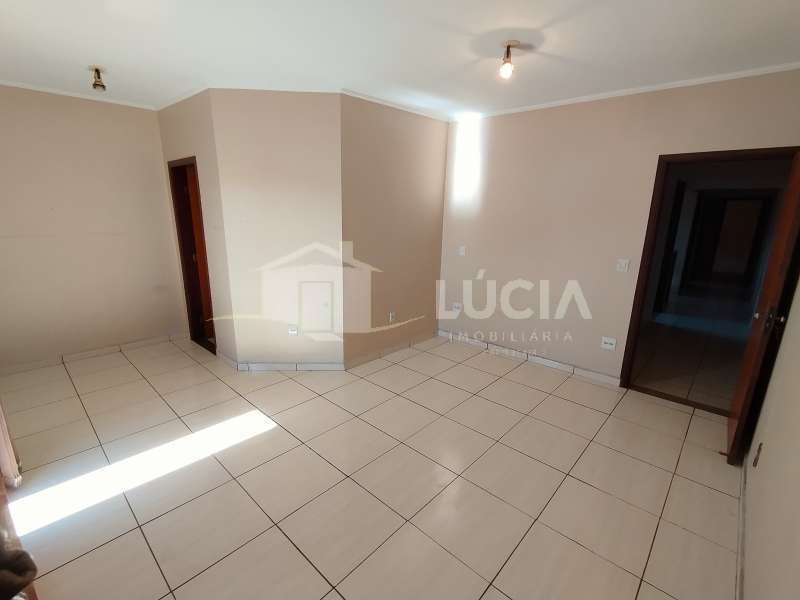 Casa à Venda no bairro Vila Netinho em Jaú imagem 13
