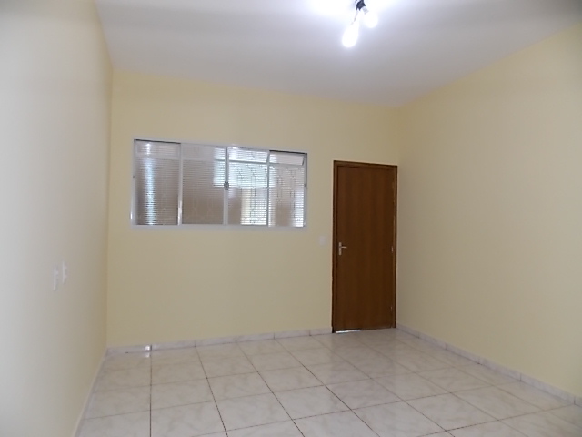 Casa à Aluguel no bairro Jardim Itamaraty em Jaú imagem 3