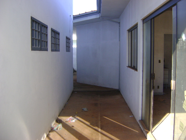 Salão à Aluguel no bairro Centro em Bariri imagem 5