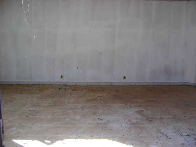 Salão à Aluguel no bairro Centro em Bariri imagem 3