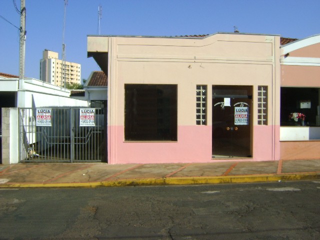 Salão à Aluguel no bairro Centro em Bariri imagem 0