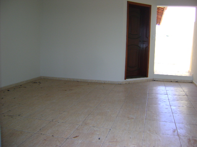 Casa à Aluguel no bairro São Judas Tadeu em Bocaina imagem 1