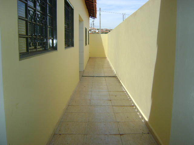 Casa à Aluguel no bairro São Judas Tadeu em Bocaina imagem 2