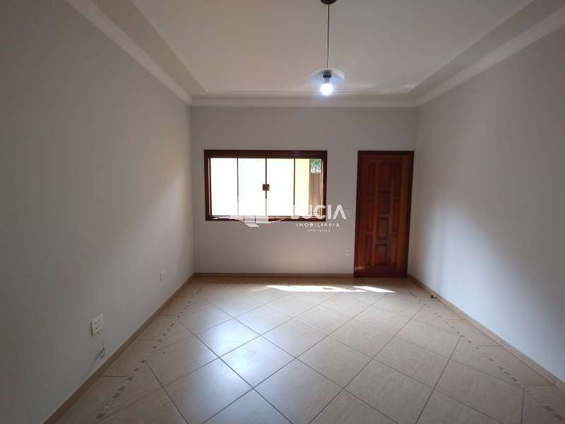 Casa à Aluguel no bairro Jardim Itamaraty em Jaú imagem 3