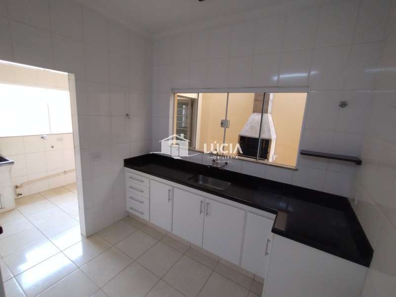 Casa à Aluguel no bairro Jardim Itamaraty em Jaú imagem 8