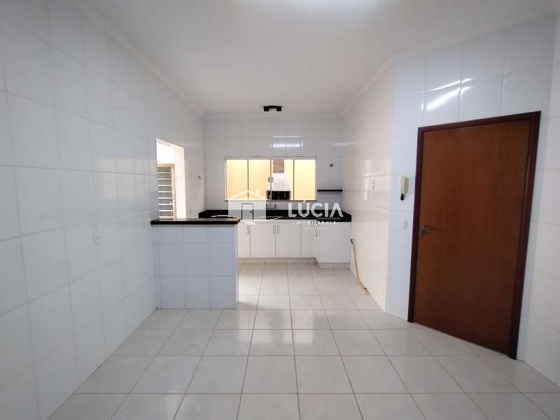 Casa à Aluguel no bairro Jardim Itamaraty em Jaú imagem 4