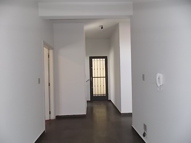 Sala Comercial à Aluguel no bairro Centro em Jaú imagem 2