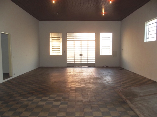 Salão à Aluguel no bairro Centro em Bocaina imagem 3