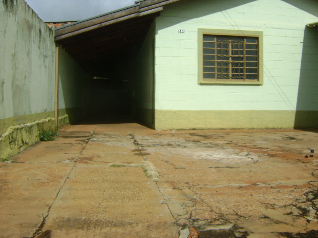 Casa à Aluguel no bairro Jardim Rosa Branca em Jaú imagem 1