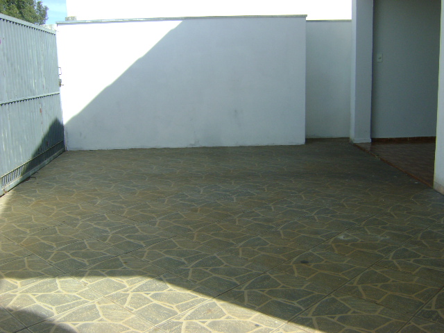 Casa à Aluguel no bairro Centro em Bocaina imagem 2