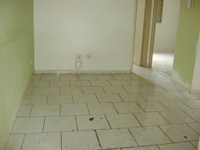 Casa à Aluguel no bairro Residencial Lion em Jaú imagem 2