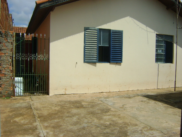 Casa à Aluguel no bairro COHAB IV em Mineiros do Tietê imagem 1