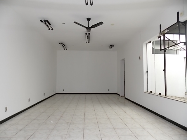 Sala Comercial à Aluguel no bairro Centro em Jaú imagem 1