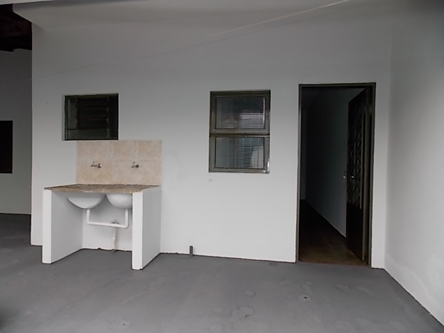 Casa à Aluguel no bairro Jardim Santa Rosa em Jaú imagem 2