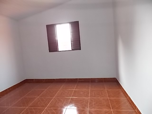Casa à Aluguel no bairro Jardim João Paulo em Mineiros do Tietê imagem 3