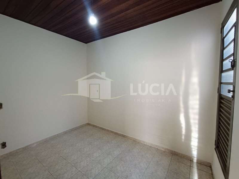 Casa à Aluguel no bairro Centro em Jaú imagem 9