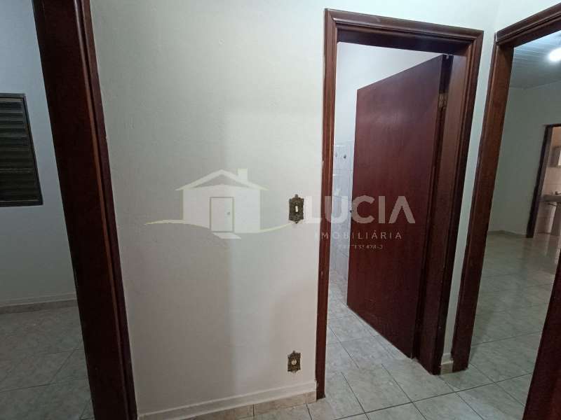 Casa à Aluguel no bairro Centro em Jaú imagem 3