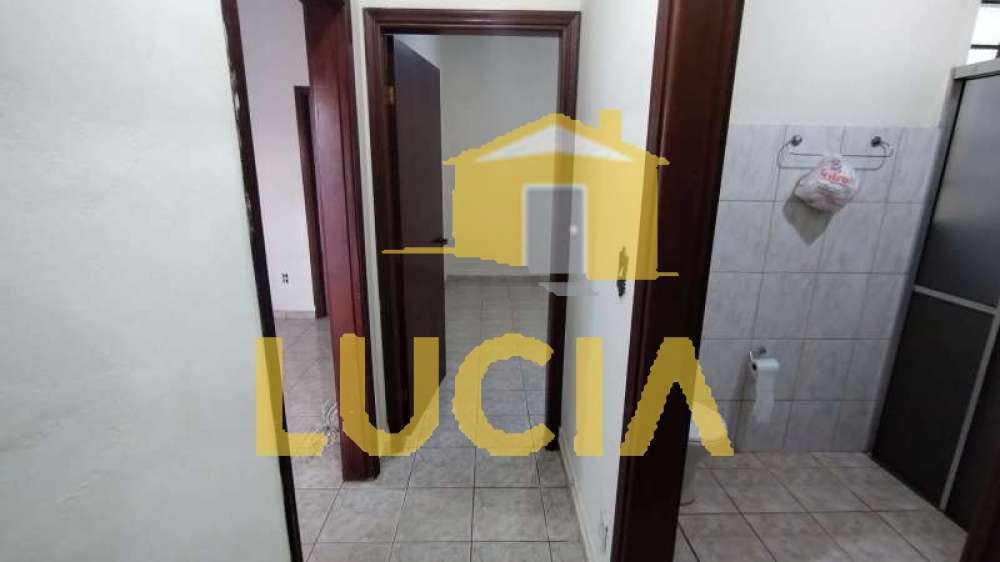 Casa à Aluguel no bairro Centro em Jaú imagem 8