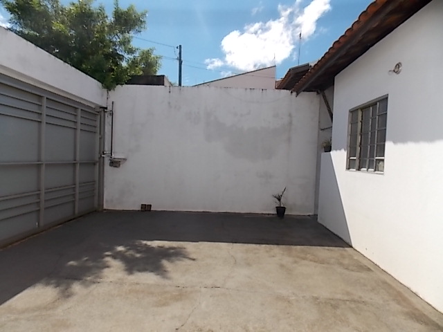 Casa à Aluguel no bairro Jardim Maria Izabel em Jaú imagem 1