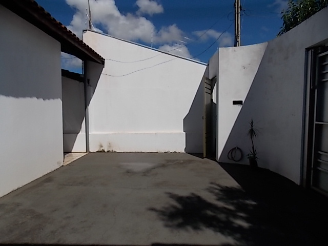 Casa à Aluguel no bairro Jardim Maria Izabel em Jaú imagem 2