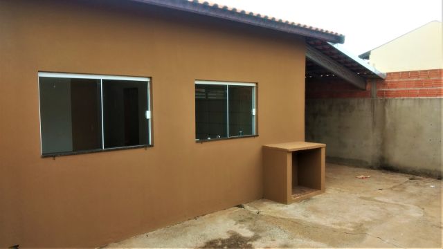 Casa à Venda no bairro Residencial Santa Clara em Mineiros do Tietê imagem 2
