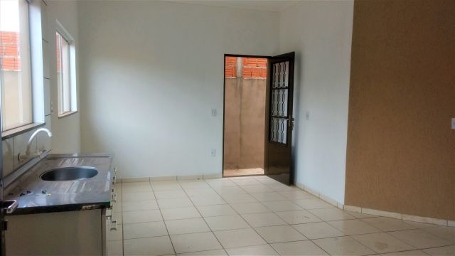 Casa à Venda no bairro Residencial Santa Clara em Mineiros do Tietê imagem 4