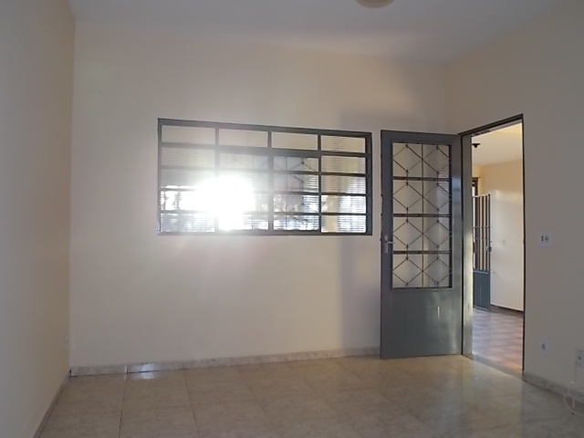 Casa à Aluguel no bairro Jardim Sanzovo em Jaú imagem 3