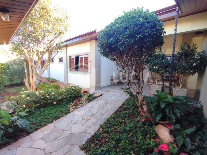 Casa à Venda no bairro Jardim Alvorada II em Jaú imagem 2