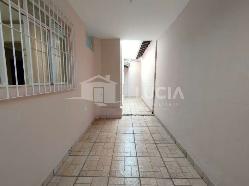 Casa à Aluguel no bairro Vila Assis em Jaú imagem 17