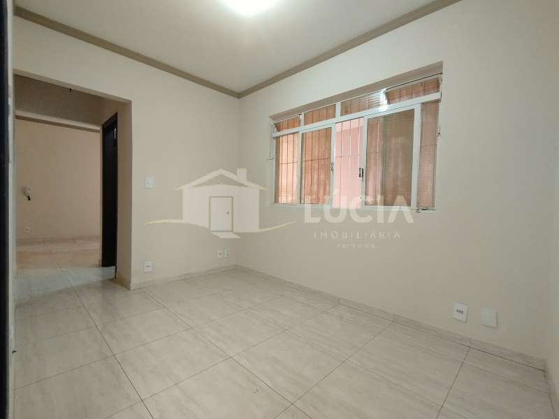 Casa à Aluguel no bairro Vila Assis em Jaú imagem 0