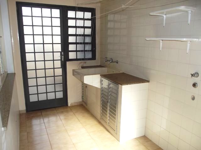 Casa à Venda no bairro Centro em Jaú imagem 12